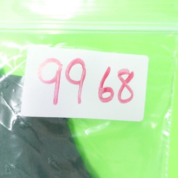 Umgee Blouse Top Women's Size Medium Green Swiss Dot Floral Crochet Yoke Lace - Picture 6 of 6